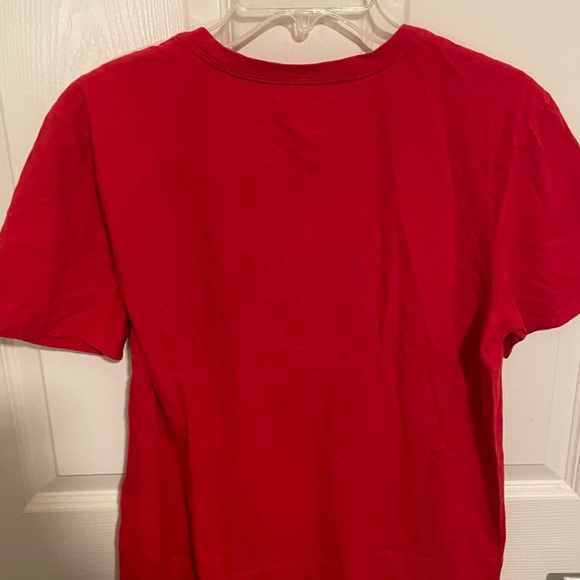 Nike medium red tshirt - Picture 2 of 2